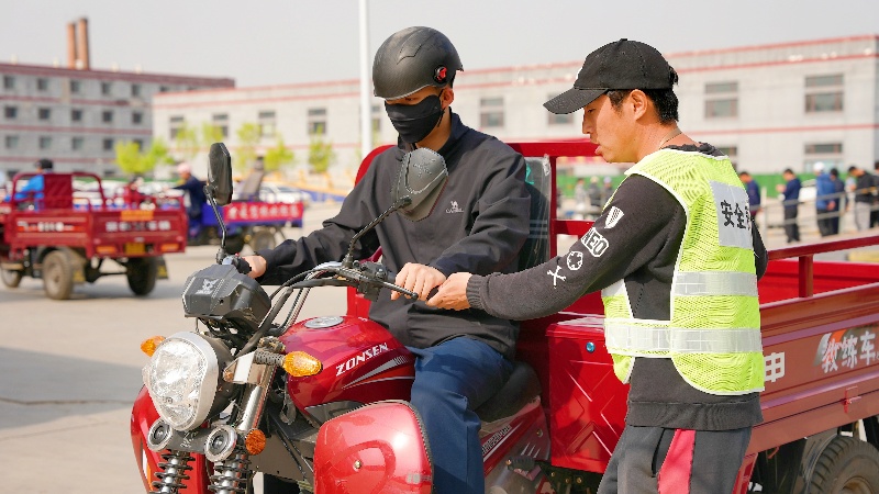 摩托车800x450